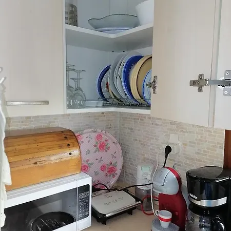 Nyaraló Rea